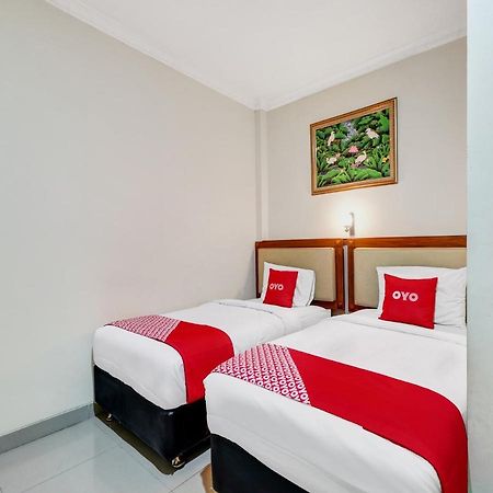 Oyo 90408 Hotel Horton 井里汶 外观 照片
