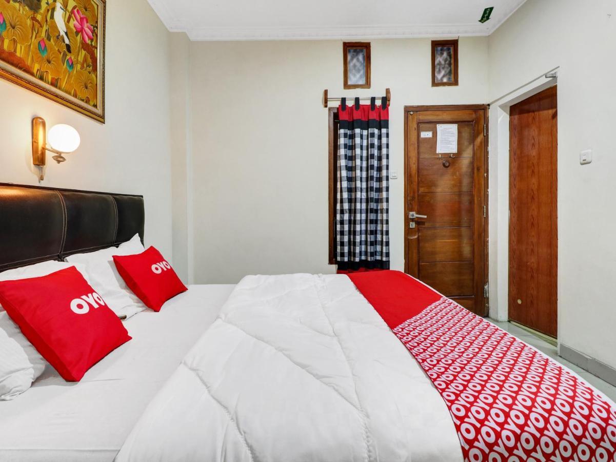 Oyo 90408 Hotel Horton 井里汶 外观 照片